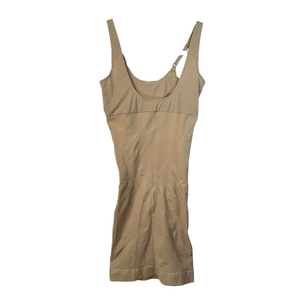 SPANX Open Bust Mid Thigh Shapewear Slip Medium Beige Sculpting Smoothing